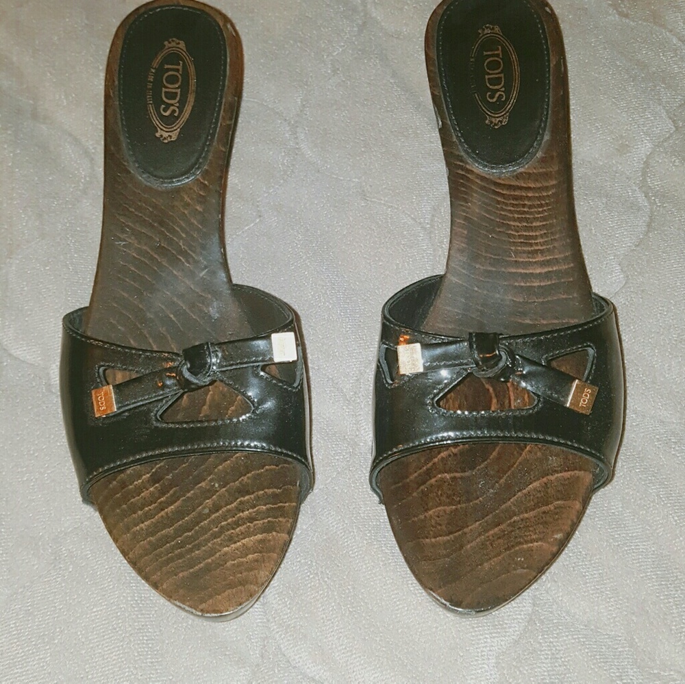 Tod's wooden mules